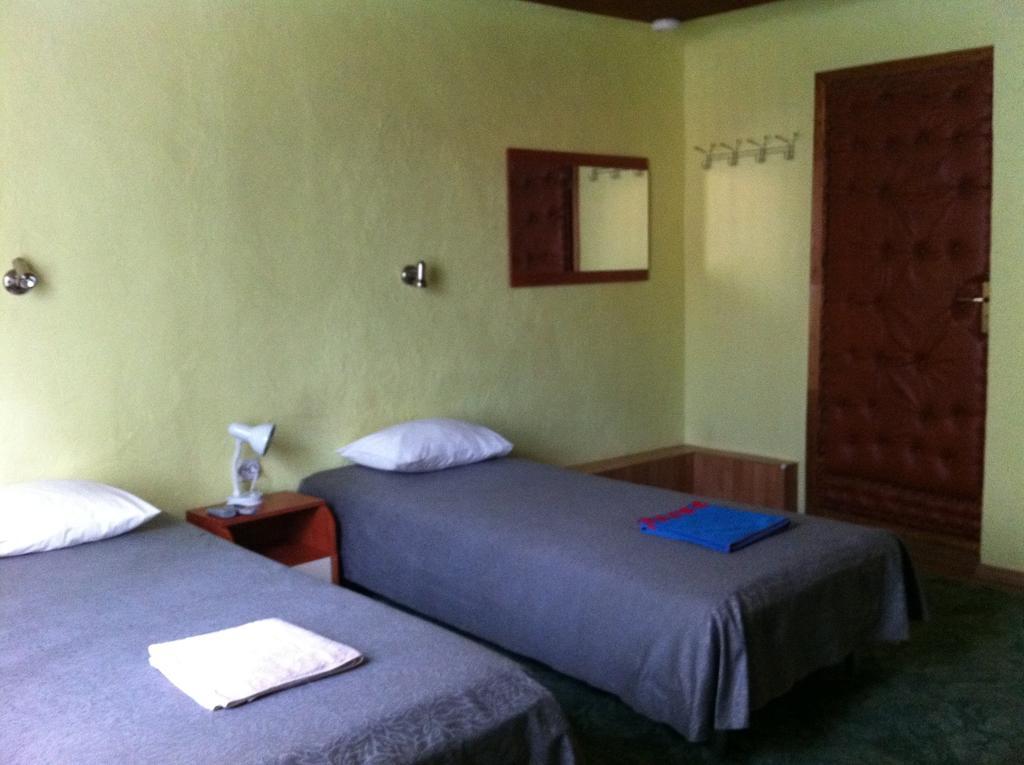Meteorits Hotel Smiltene Phòng bức ảnh