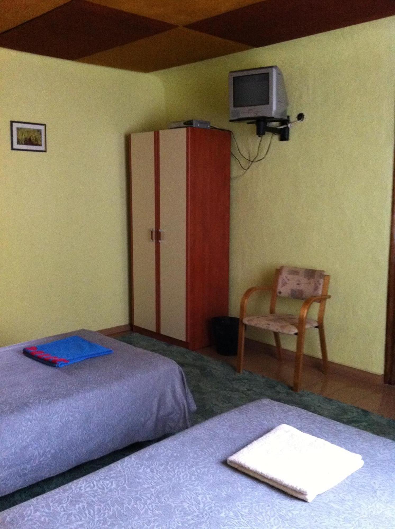 Meteorits Hotel Smiltene Phòng bức ảnh